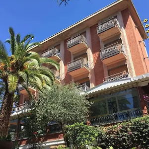 3* Hotel Astoria