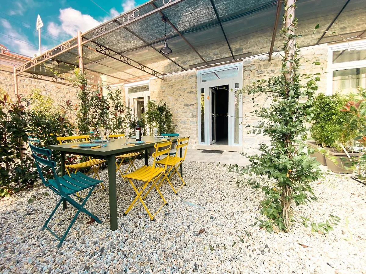 New Agriloft 4 Palms Clima, Giardino E Wi-Fi A 50 Mt Dal Mare Appartement Bordighera